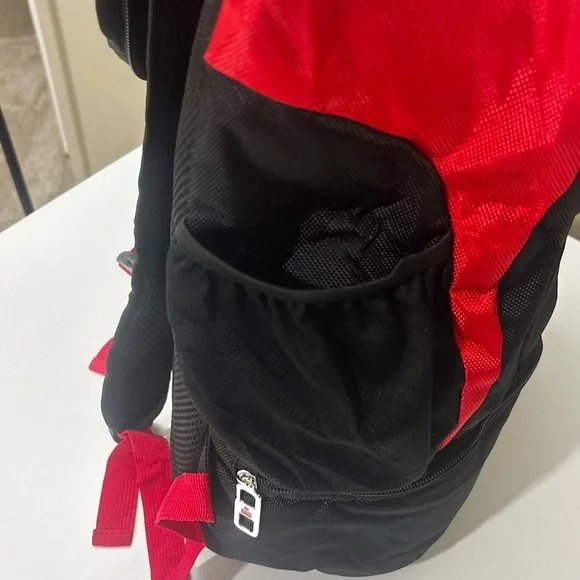 Ironman Triathlon Transition Backpack. NWOT Black/Red - Picture 11 of 13